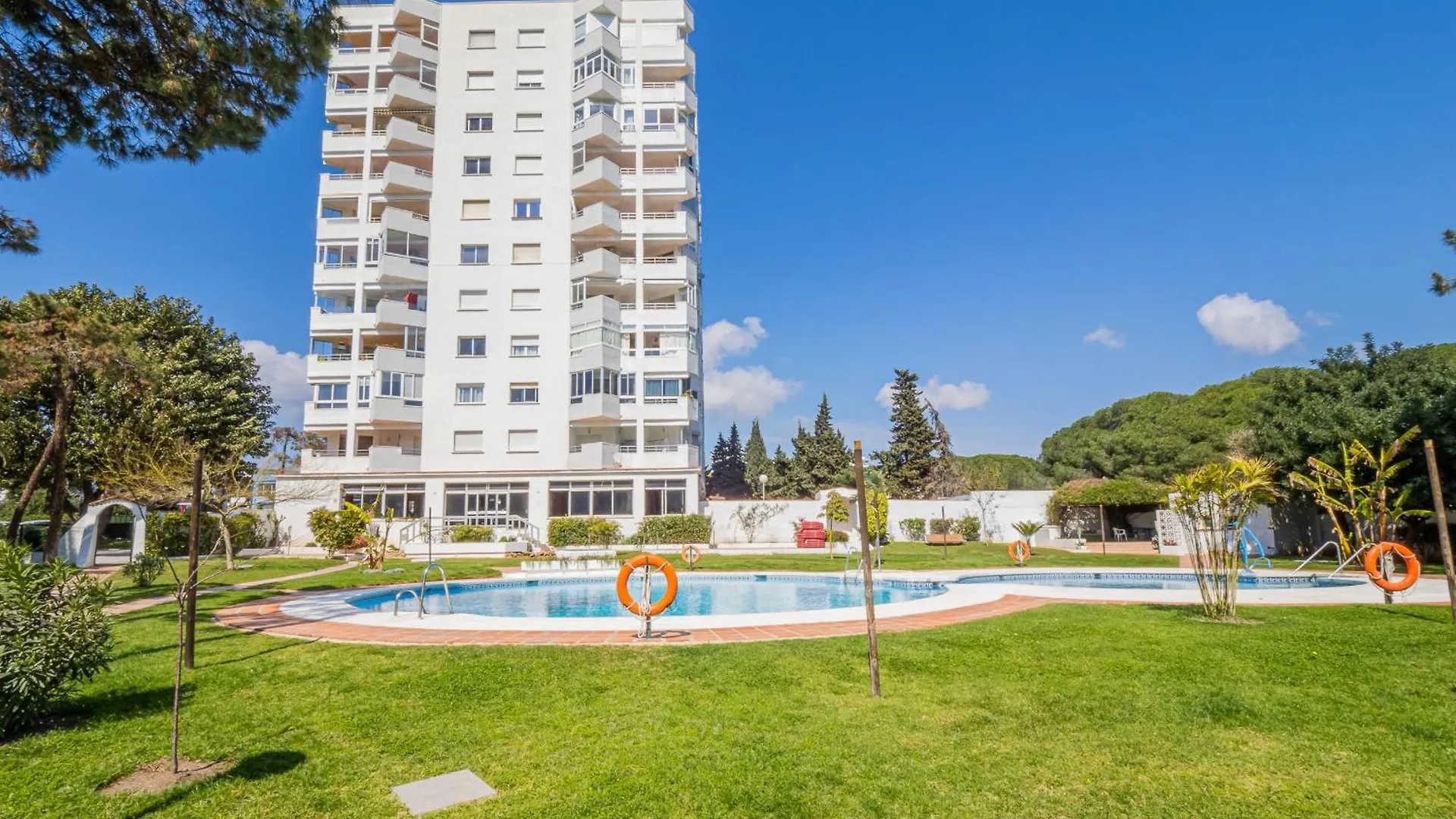 Cubo'S Estudio Algaida Calahonda Beach Sitio de Calahonda Apartman