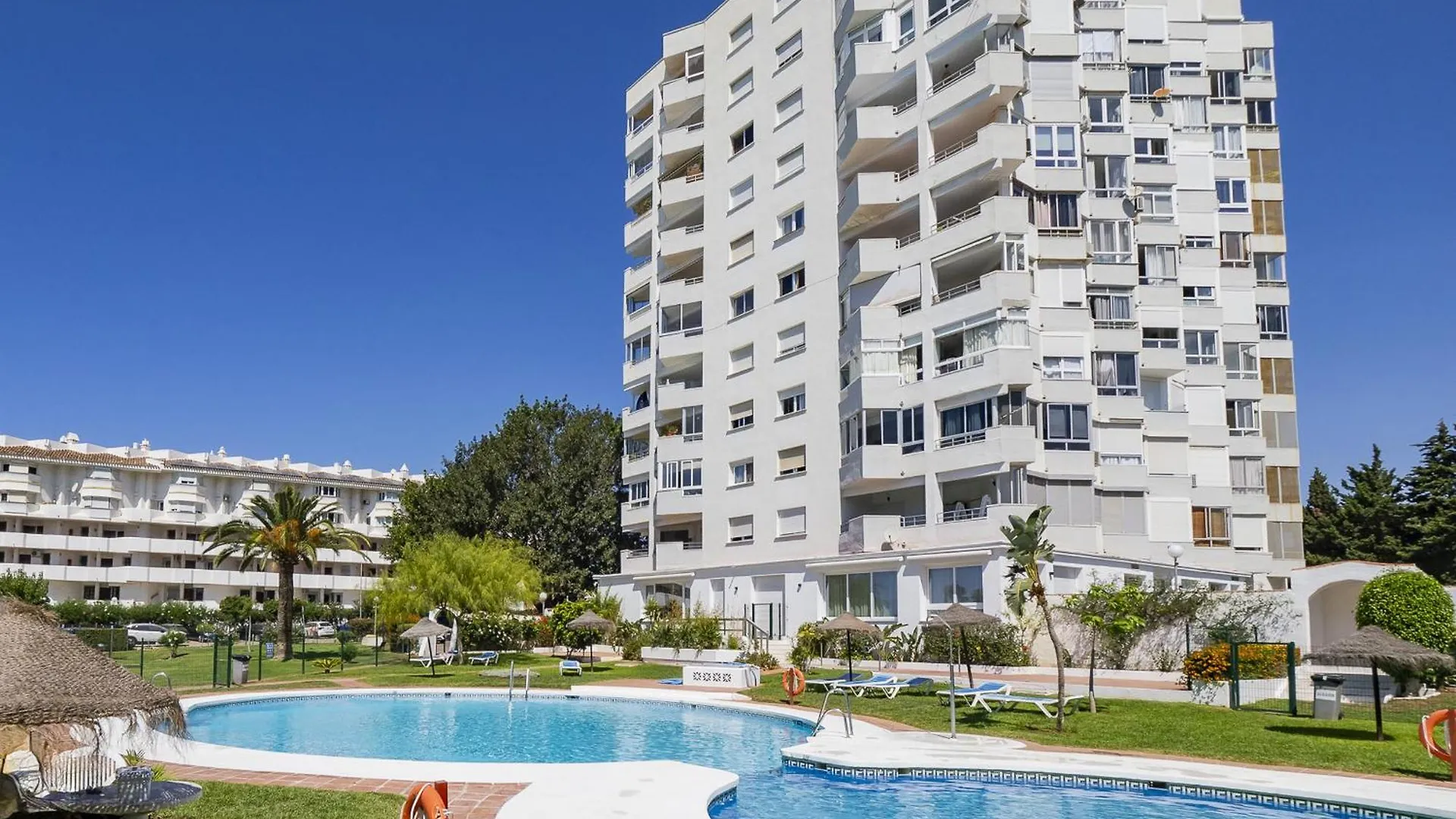 Apartment Cubo'S Estudio Algaida Calahonda Beach Sitio de Calahonda